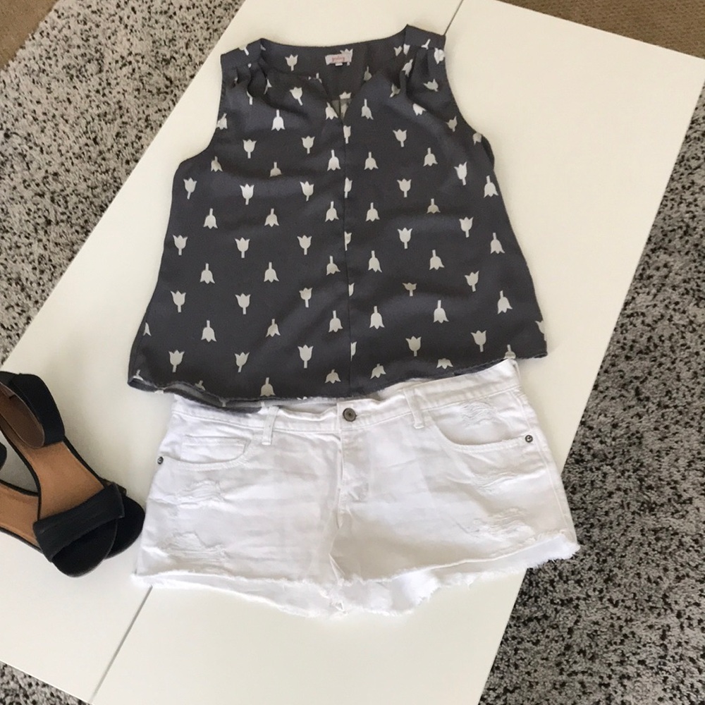 Pixley brand tulip printed blouse, size small